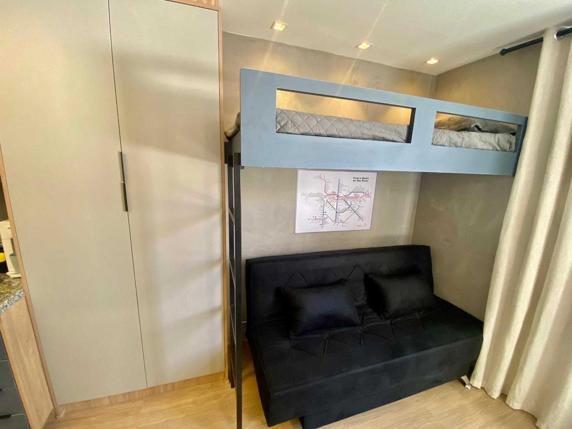 Magnifico Em Frente Ao Metro Bras ! Apartamento *