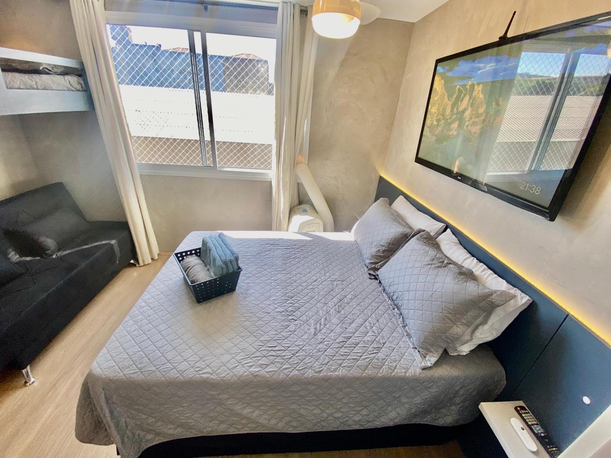 Apartamento Magnifico Em Frente Ao Metro Bras ! *